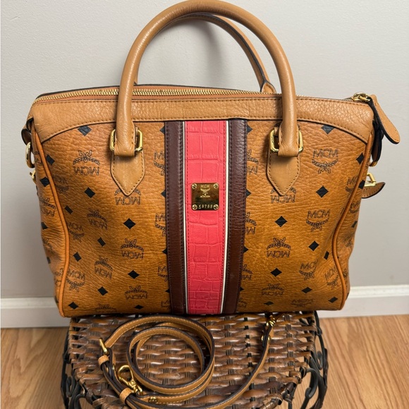 MCM Tan and Red Satchel with Luxurious Leather Finish - Picture 1 of 9